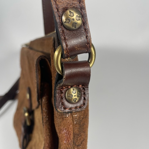 Patricia‎ Nash Napa Etched Floral Leather Crossbody Bag Purse Boho Festival - Picture 5 of 15